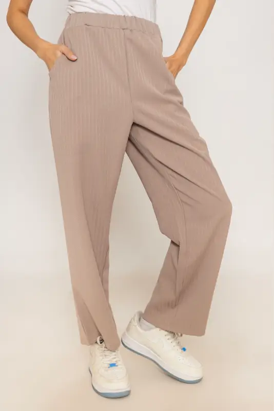 Textured Straight-Leg Essential Trousers
