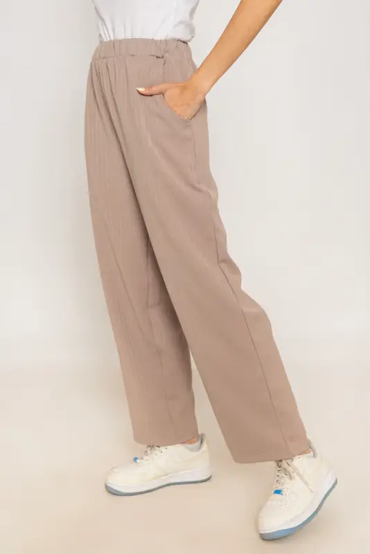 Textured Straight-Leg Essential Trousers - Image 3